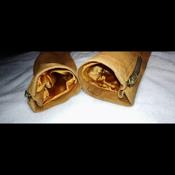 Beautiful Leather Jacket!💕 - Picture 8 of 12